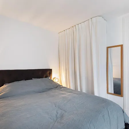 شقة Haussmannian Elegance Close To Montmartre *