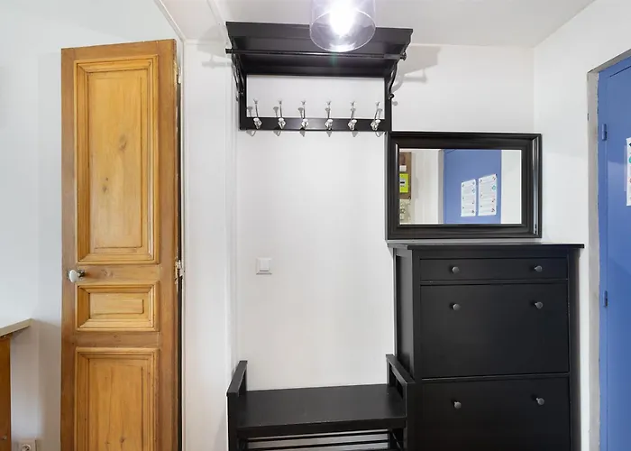 Haussmannian Elegance Close To Montmartre Apartamento